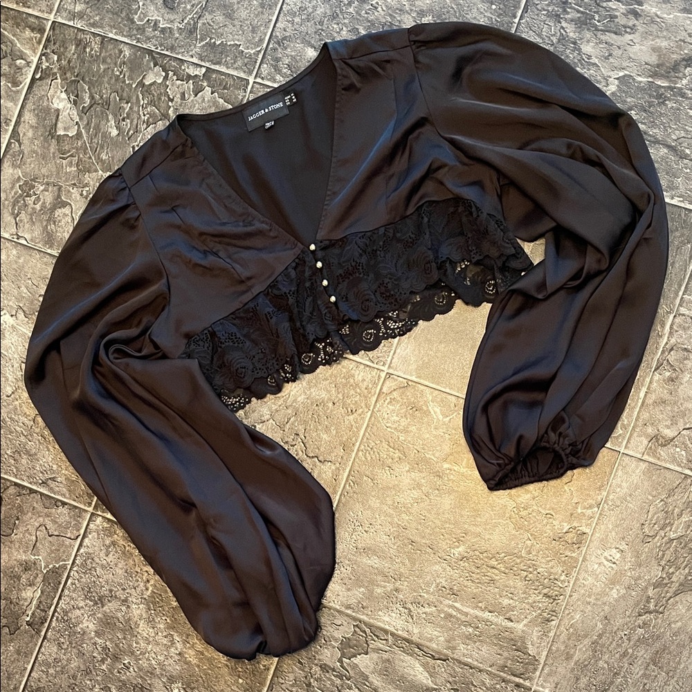 JAGGER & STONE Y2K Crop Black Lace Satiny Romantic Fairy Lantern Sleeve Blouse